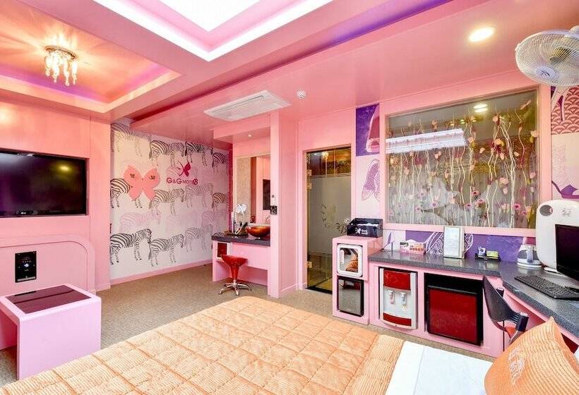 Номер Deluxe, Thebay