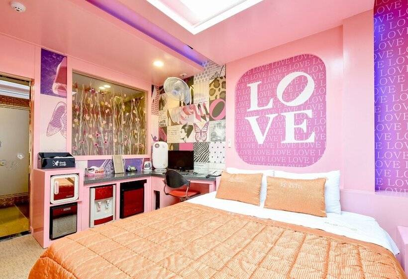 Номер Deluxe, Thebay