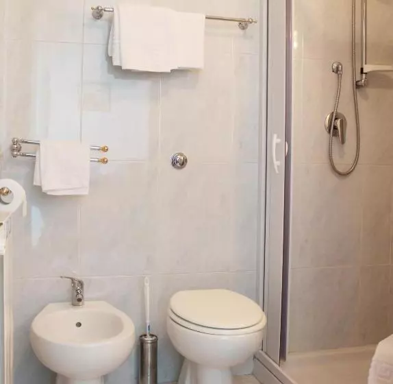 اتاق استاندارد یک نفره, Villa Truentum