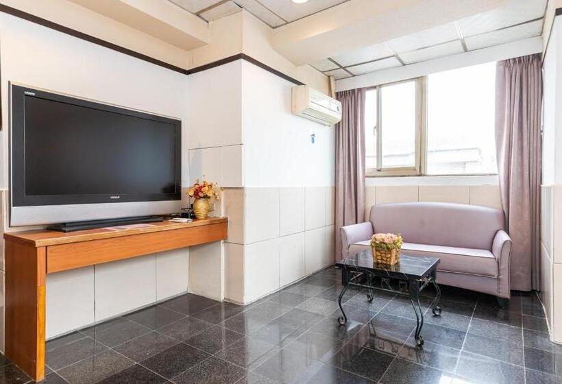 اتاق استاندارد, Yi Pin Business