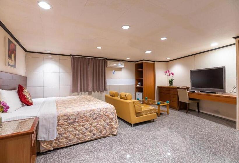 اتاق استاندارد, Yi Pin Business