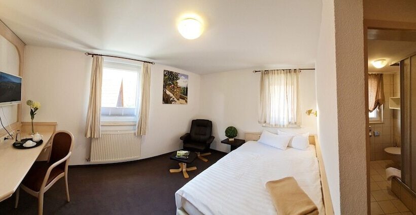 חדר קומפורט יחיד, Hauser Der Villa Italia