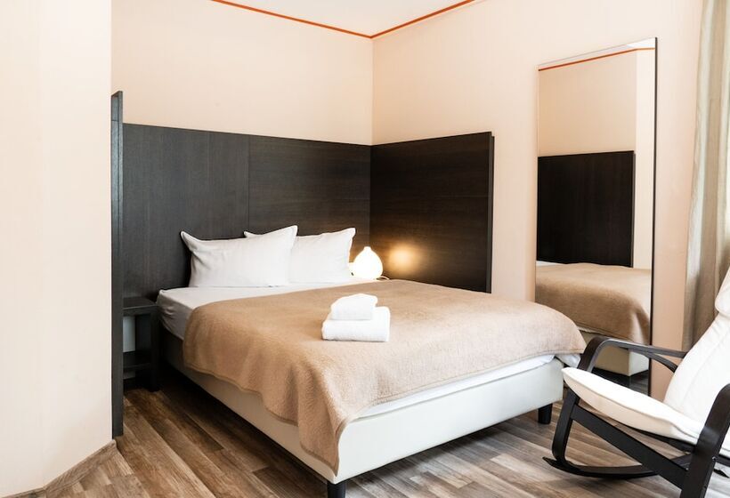 חדר קומפורט יחיד, Hauser Der Villa Italia