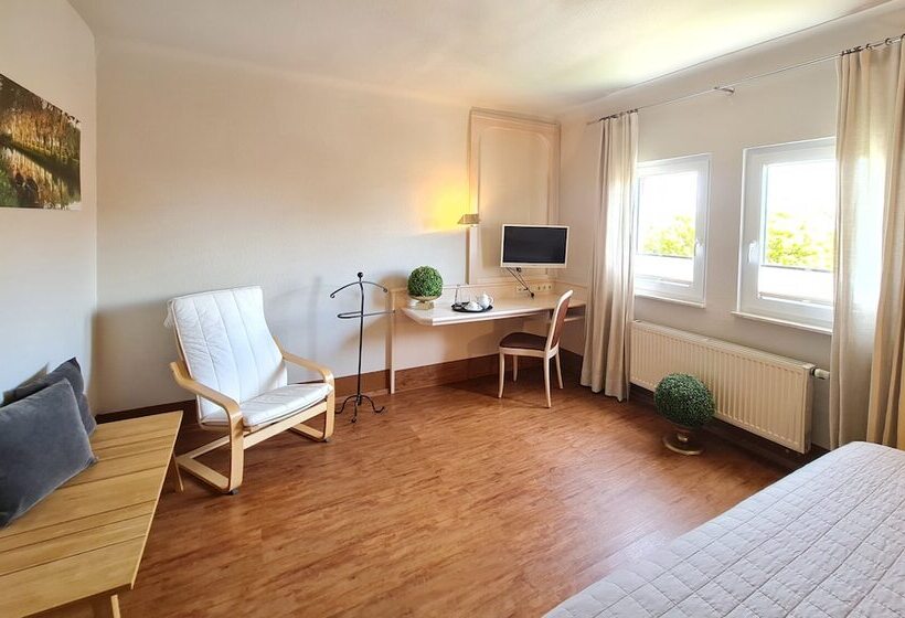 חדר קומפורט, Hauser Der Villa Italia