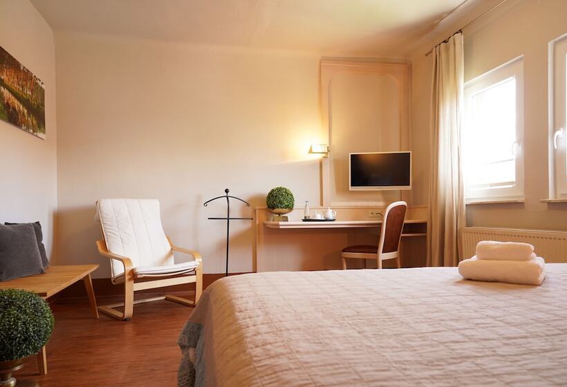 חדר קומפורט, Hauser Der Villa Italia