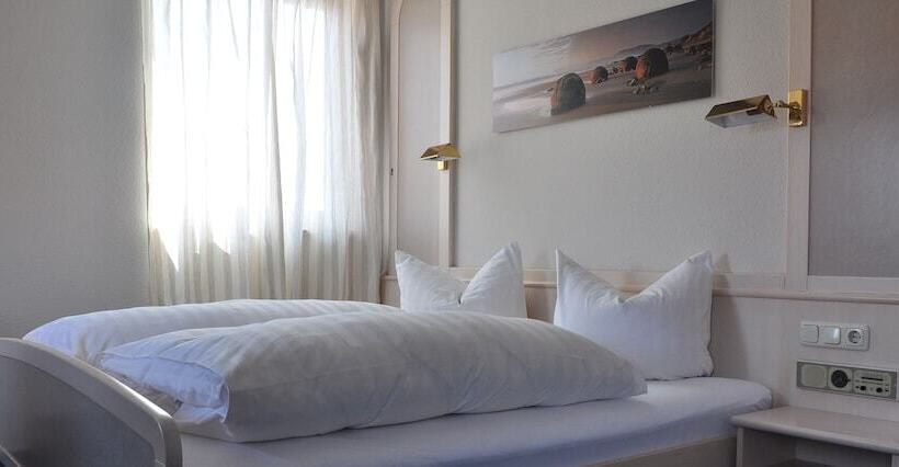 Номер Economy, Hauser Der Villa Italia