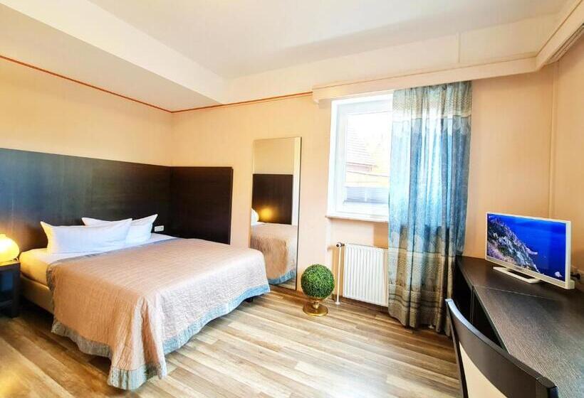 חדר קומפורט יחיד, Hauser Der Villa Italia