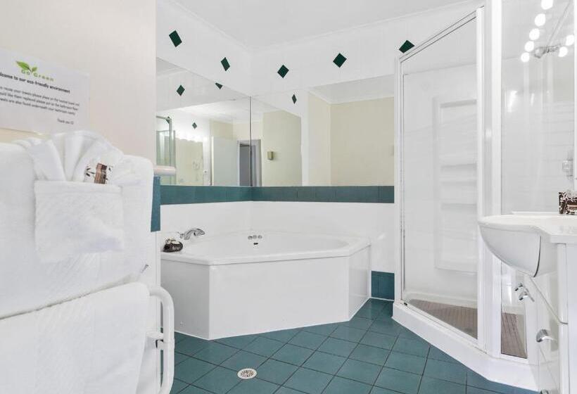 סוויטה דלוקס, Asure Prince Motor Lodge