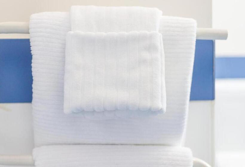 חדר סטנדרט, מיטת קינג, מותאם לאדם עם מוגבלויות, Asure Prince Motor Lodge