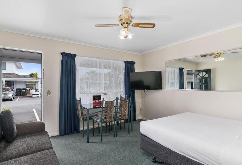 דירת חדר משפחתית, Asure Prince Motor Lodge