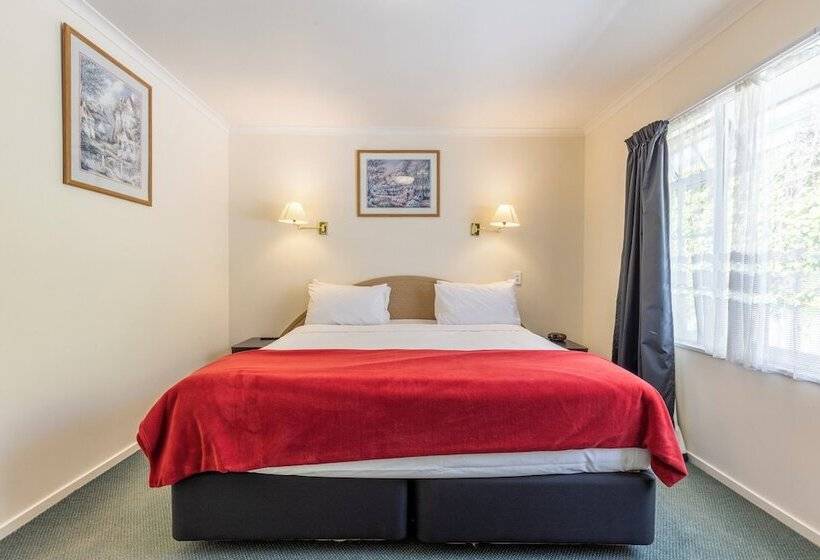 סוויטה דלוקס, Asure Prince Motor Lodge