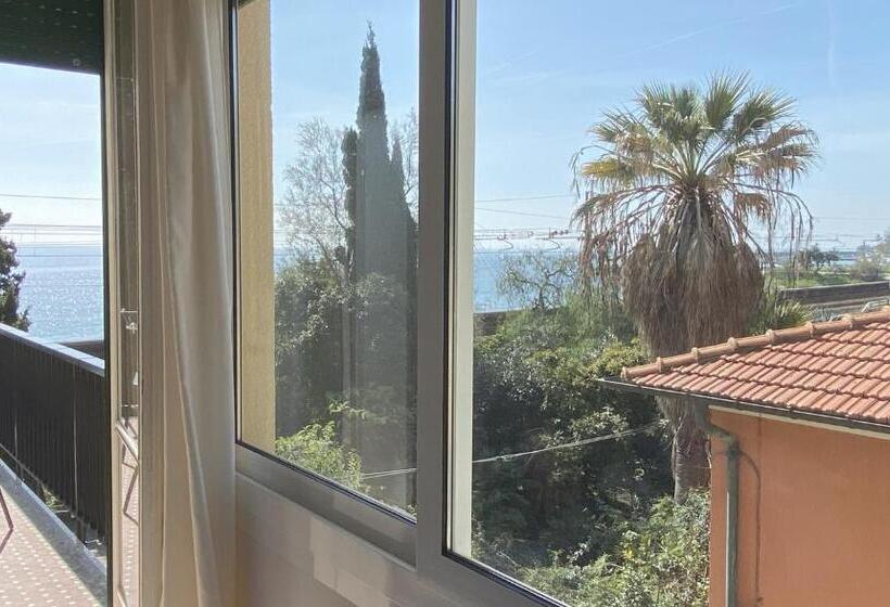 Triple Room Sea View, Lora Rda Luxury