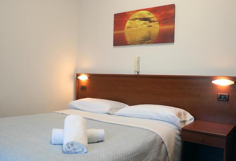 海景标准间带阳台, Lora Rda Luxury