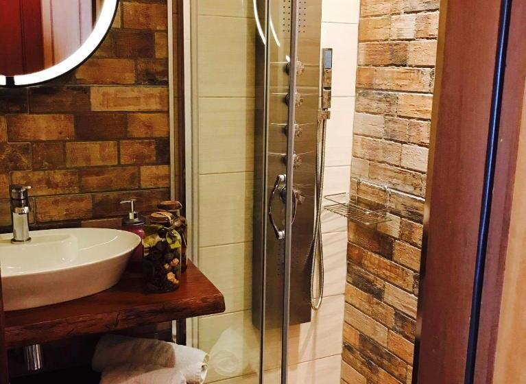 디럭스 룸 바다 전망, Papagalos