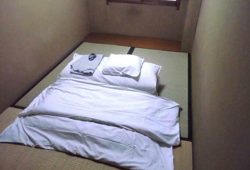 חדר סטנדרד יחיד חדר אמבטיה משותף, Park Inn