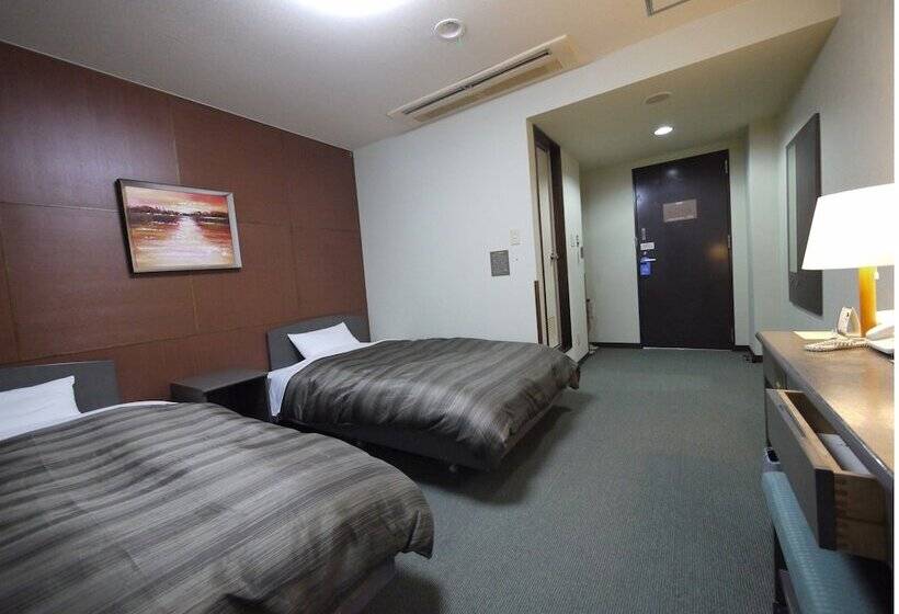 חדר סטנדרט, Route Inn Court Nirasaki