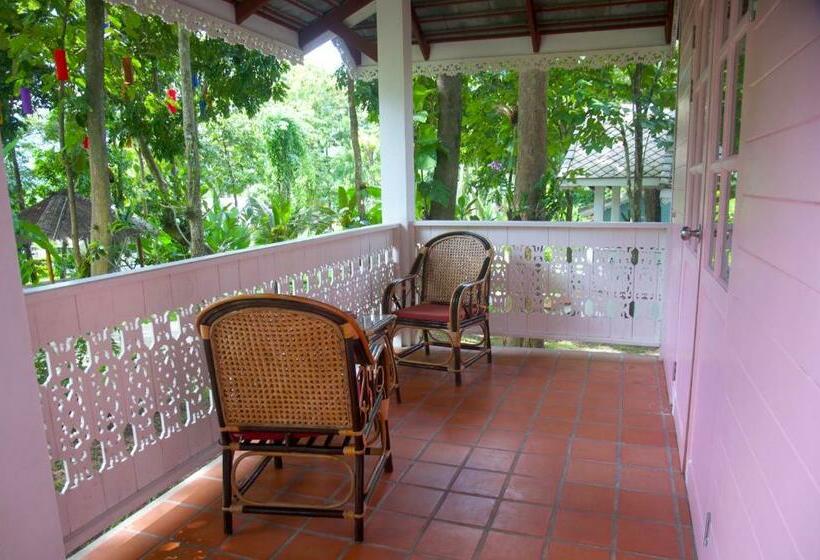 스탠다드 룸 킹사이즈 침대, Monoceros Resort