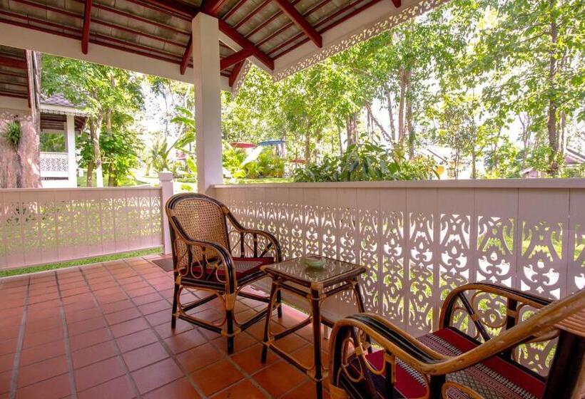 디럭스 룸, Monoceros Resort