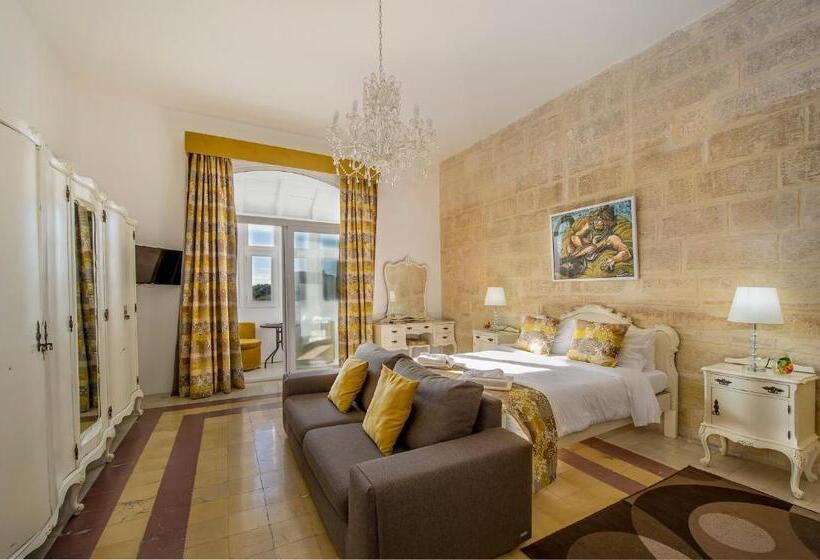 اتاق استاندارد با چشم‌انداز, Point De Vue Guesthouse