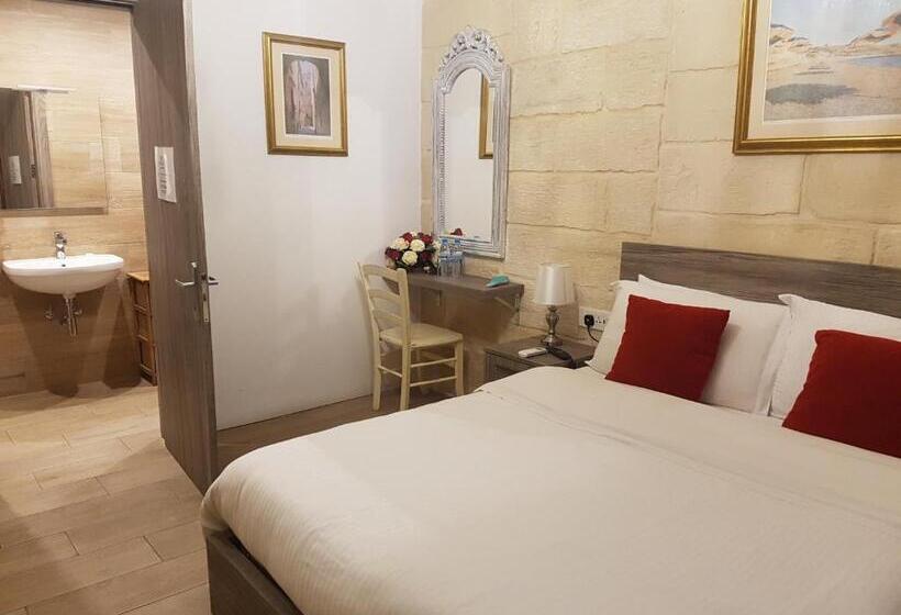 اتاق سوپریور, Point De Vue Guesthouse