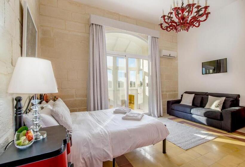 اتاق استاندارد با چشم‌انداز, Point De Vue Guesthouse