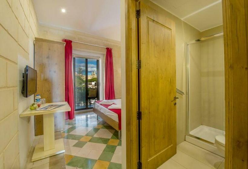 اتاق استاندارد, Point De Vue Guesthouse