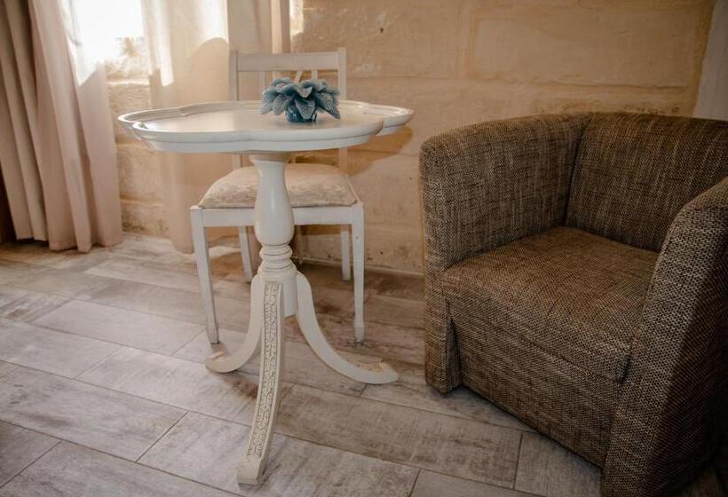 اتاق سوپریور, Point De Vue Guesthouse