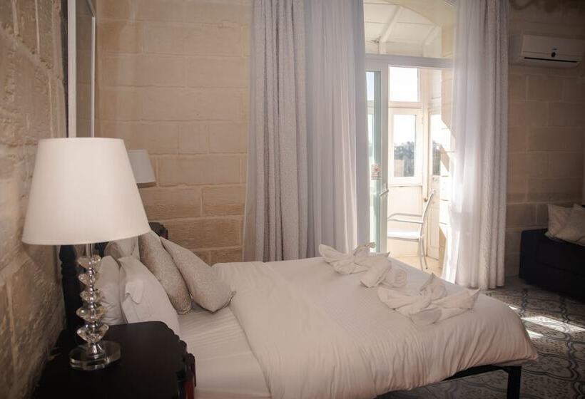 اتاق استاندارد با چشم‌انداز, Point De Vue Guesthouse