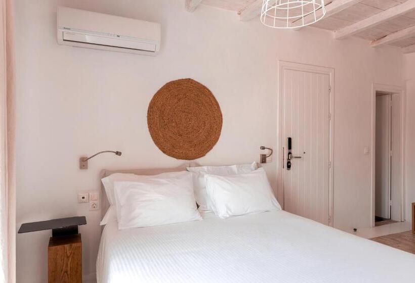 Номер Deluxe Вид на Море Боковой, Senses Villas