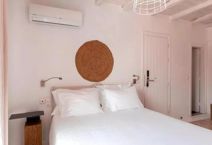 اتاق لوکس با چشم‌انداز دریا, Senses Villas