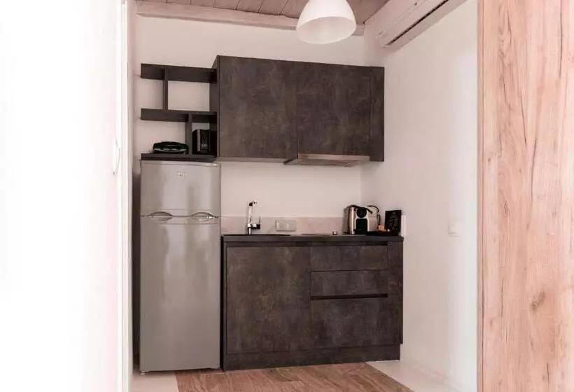 سوئیت راحتی, Senses Villas