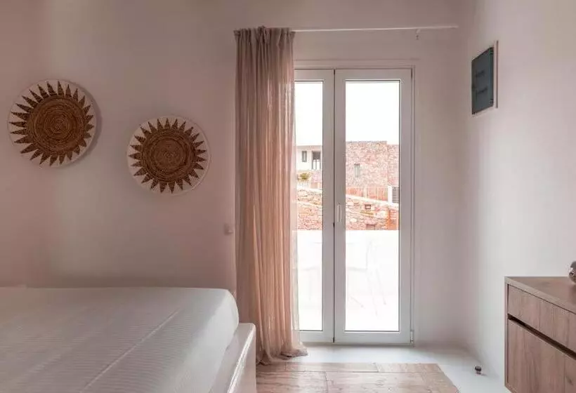 سوئیت راحتی, Senses Villas