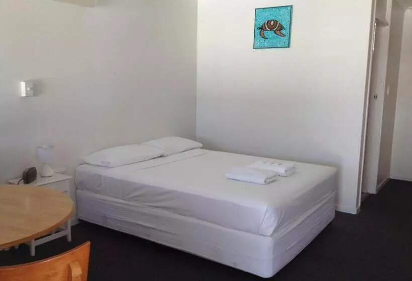 اتاق استاندارد, Shell Motel