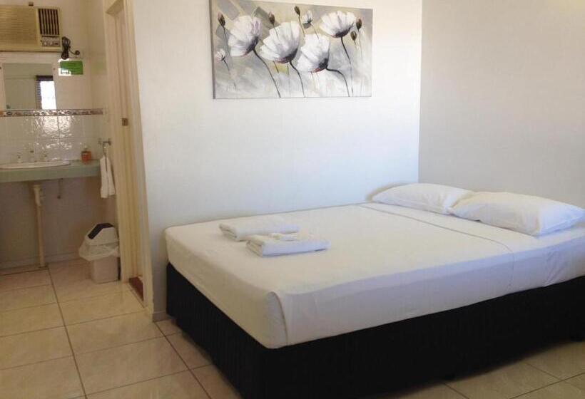 Номер Стандарт, Shell Motel