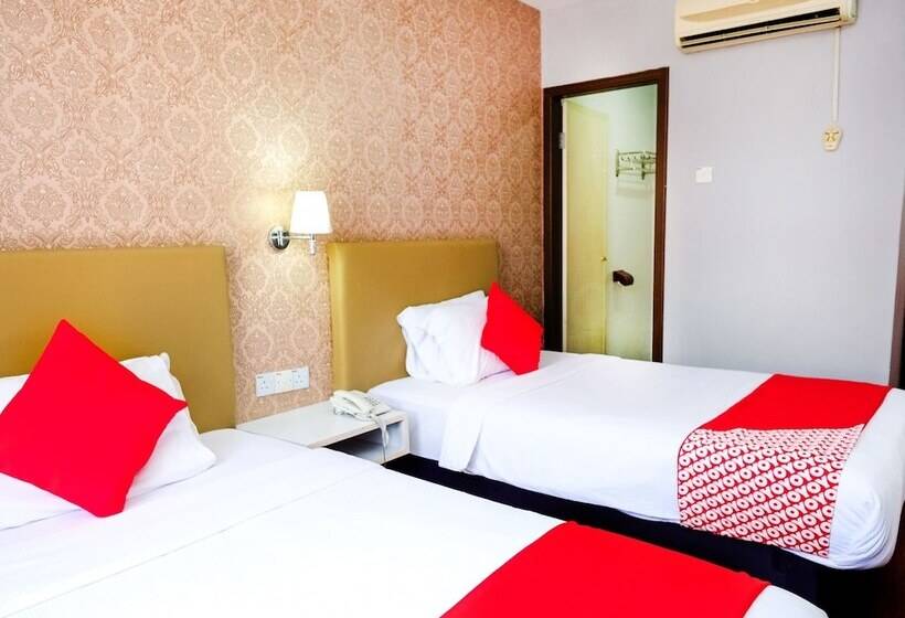 חדר דלוקס, Grand City Hotel II