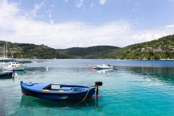 غرفة قياسية مطلّة علي البحر, Guest House Busurelo