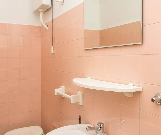 Triple Room Sea View, Guest House Busurelo