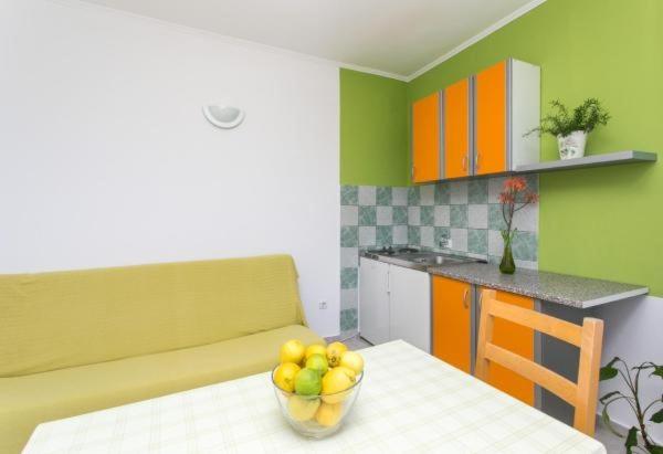Апартаменты 1 Спальня Вид на Море, Guest House Busurelo