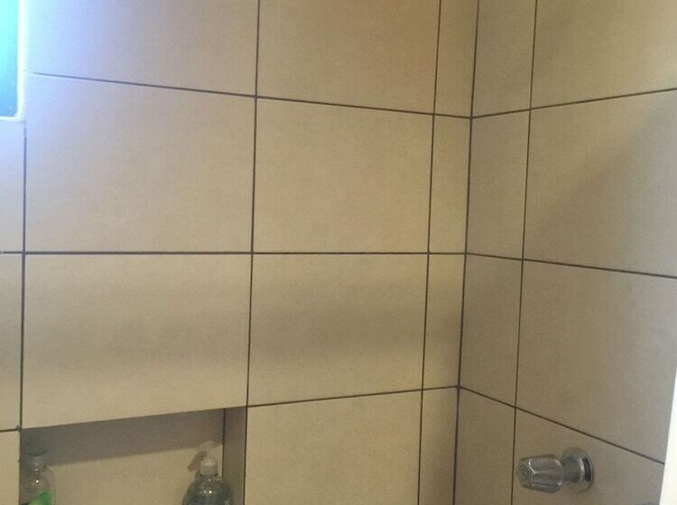 Классический Номер, Airport X Managua