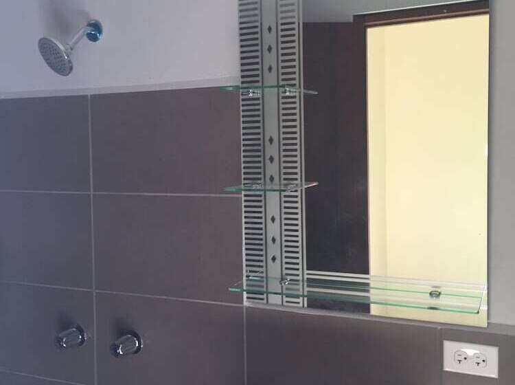 Классический Номер, Airport X Managua