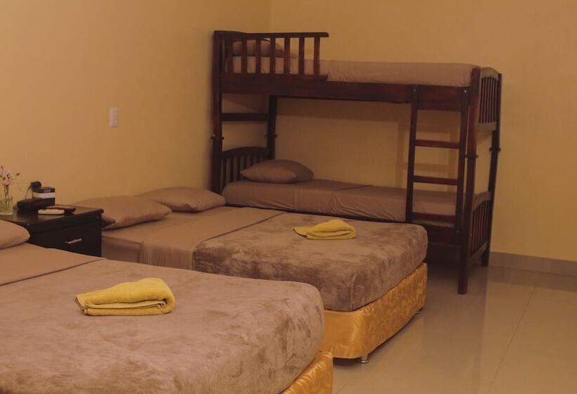 Номер Стандарт Трехместный, Airport X Managua