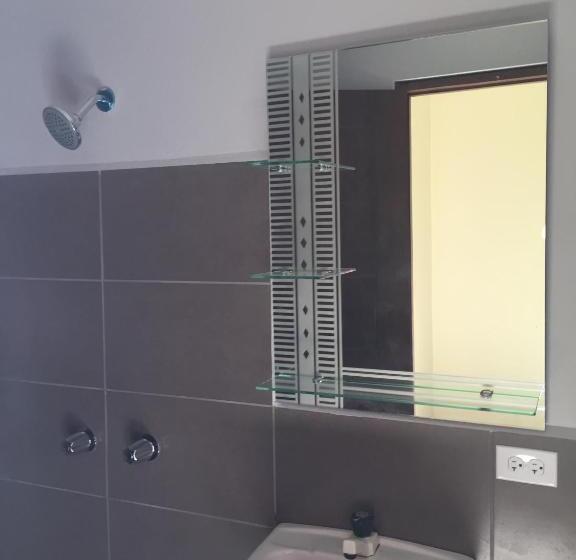 Четырехместный Номер Стандарт, Airport X Managua