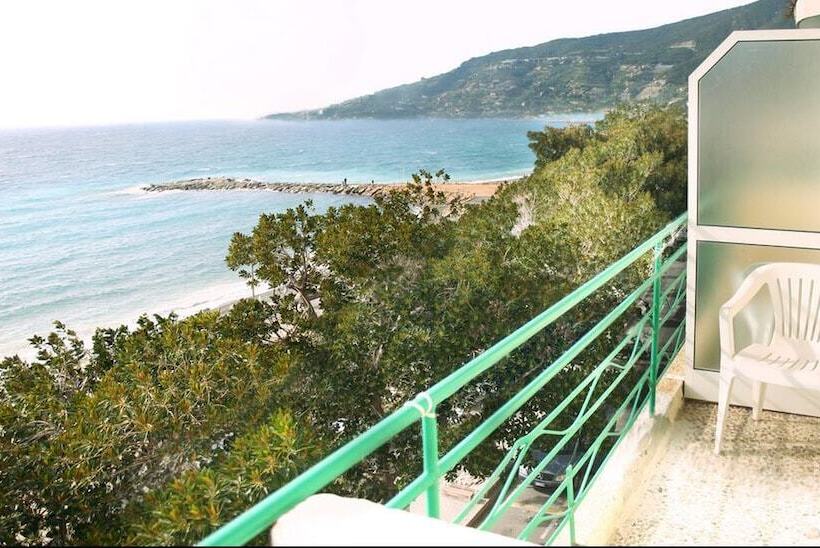 スタンダードルーム, Albergo Savoia