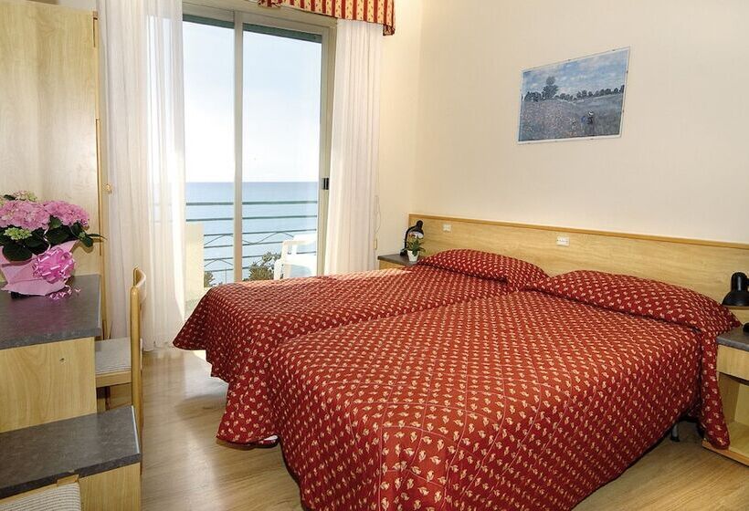 スタンダードシングルルーム, Albergo Savoia