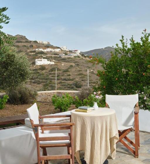 شقة غرفة واحدة مطلة على الحديقة, Amorgion