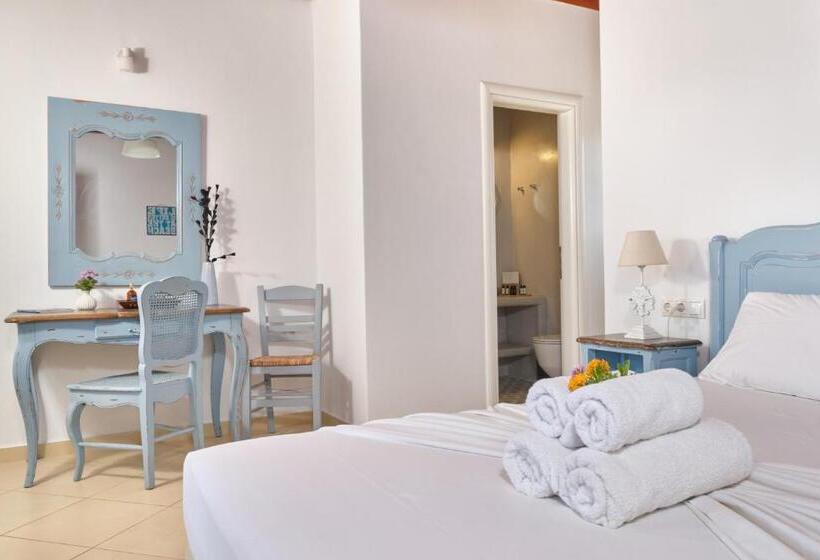 إستوديو قياسى مطل على البحر, Amorgion