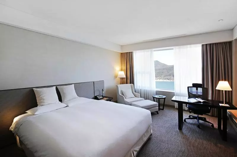 景色の見えるデラックスルーム, Geoje Samsung