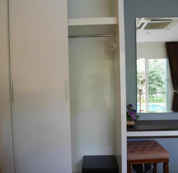 Quarto Deluxe, Gypsy Sea View Resort  Phi Phi Island