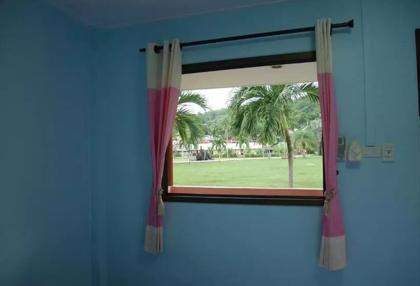 スタンダードバンガロー, Gypsy Sea View Resort Phi Phi Island