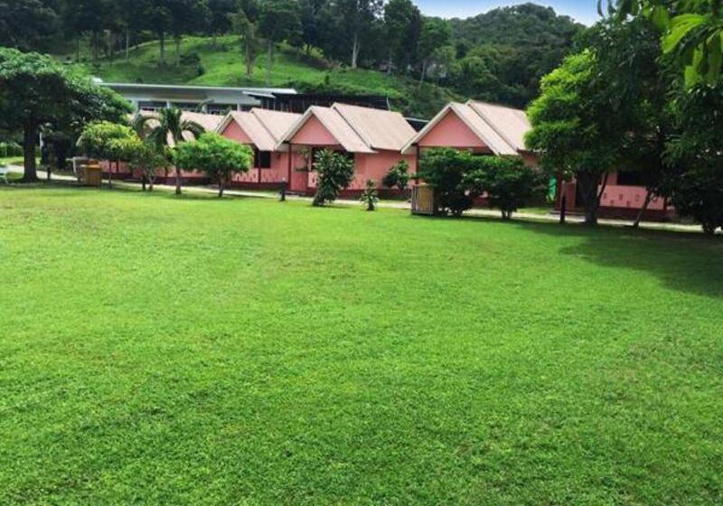 Standard Bungalow, Gypsy Sea View Resort  Phi Phi Island